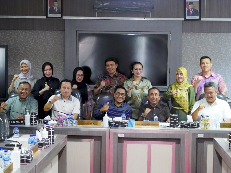 Pertemuan timsel KPID Sulsel dengan Komisi A di Gedung DPRD Sulsel, Jumat (22/9/2023). 