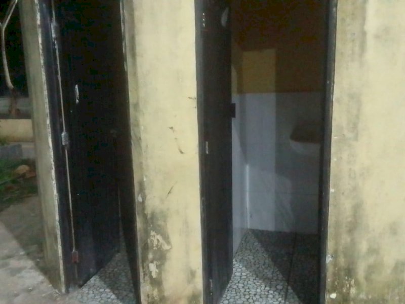 Fasilitas toilet di Kota Rantepao Toraja Utara dikeluhkan karena jorok. 