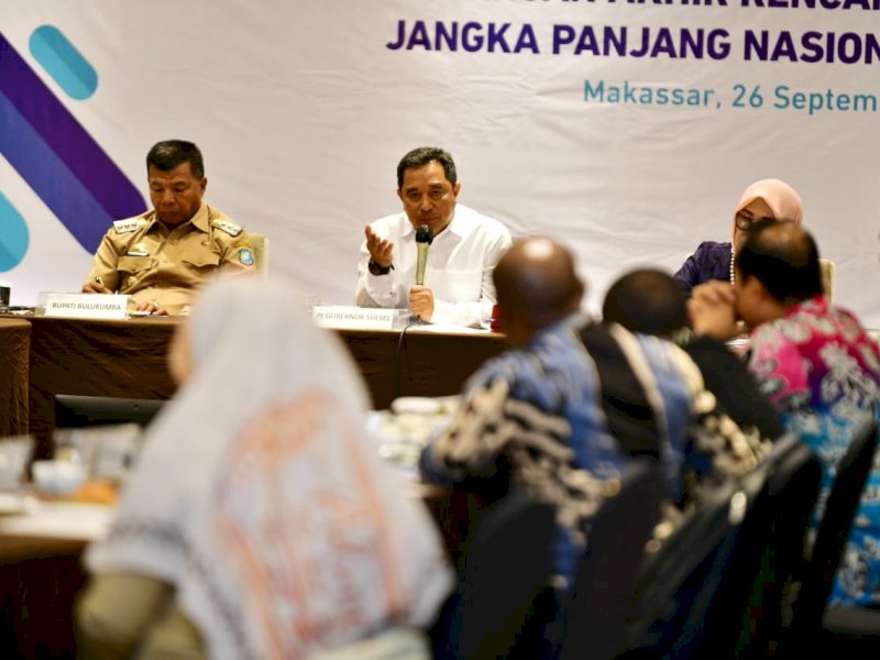 Rapat Koordinasi Forum Kepala Badan Perencanaan Pembangunan Daerah (Bappeda) Provinsi se-Kawasan Timur Indonesia (KTI), di Hotel Four Point Makassar. 