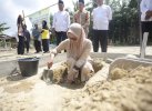 Bupati IDP Letakkan Batu Pertama Pembangunan Asrama Tahfizul Quran Desa Tandung