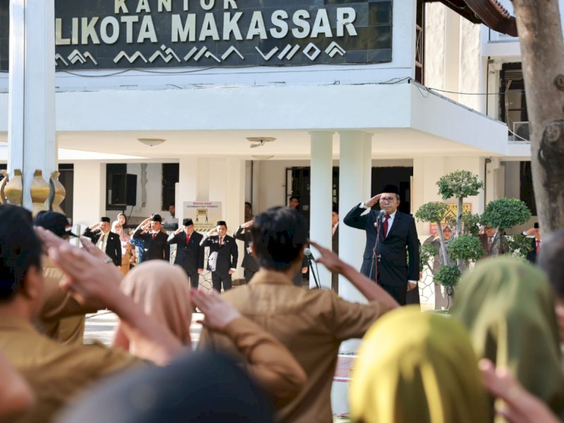 Wali Kota Makassar Moh Ramdhan Pomanto memimpin upacara Peringatan Hari Kesaktian Pancasila di Halaman Kantor Balai Kota, Minggu, (1/10/2023). 