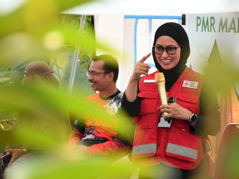 Bupati Luwu Utara Indah Putri Indriani membuka kegiatan Camping Ceria dan Latihan Pertolongan Pertama PMR Madya dan Wira se-Kabupaten Luwu Utara.