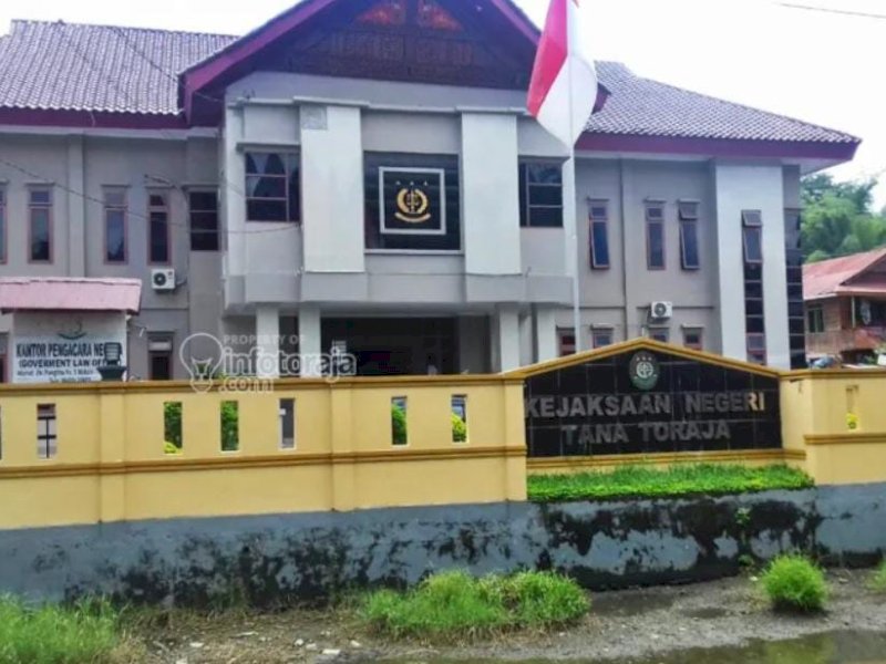 Kantor Kejari Tator. 