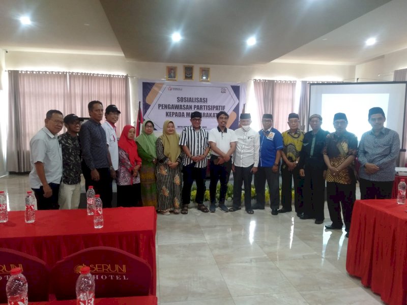 Bawaslu Bantaeng menggelar sosialisasi pengawasan partipatif kepada masyarakat di Hotel Seruni. 