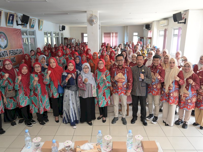 LANG, PEDOMANMEDIA -  TP PKK (Pemberdayaan Kesejahteraan Keluarga) Kota Makassar melakukan kunjungan studi tiru ke TP PKK Kota Malang.