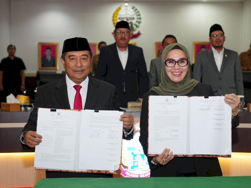 DPRD Sulsel secara resmi  menetapkan APBD 2024, melalui Rapat Paripurna, Senin malam, 6 November 2023.