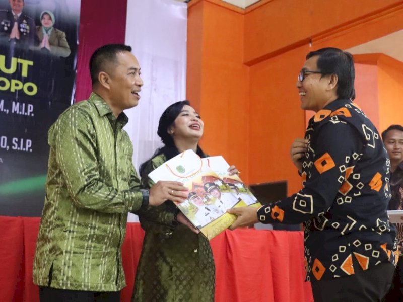 Wakil Bupati Luwu Utara, Suaib Mansur menyambut Dandim 1403/Palopo.