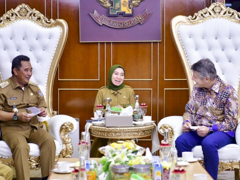 Penjabat Gubernur Sulsel Bahtiar Baharuddin, menerima kunjungan Duta Besar Uni Eropa Untuk Indonesia dan Brunei Darussalam, H.E Vincent Piket. 
