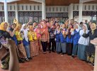 Jambore PKK, PIK-R Generik SMAN 4 Lutra Tampilkan Tarian 4 Etnis