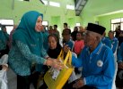 Momen Haru Sofha Marwah Kunjungi Panti Jompo di Parepare