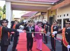 4 Personel Polres Bulukumba Pensiun, Dilepas Tradisi Pedang Pora