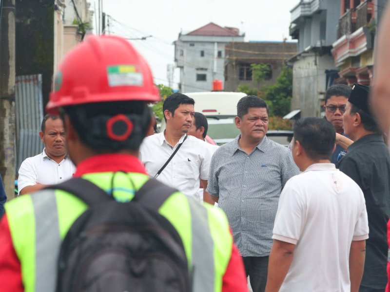 Komisi C DPRD Makassar meninjau pembangunan tol MNP. 