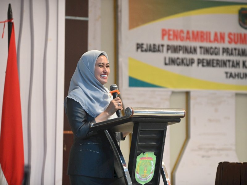 Bupati Luwu Utara Indah Putri Indriani melakukan mutasi 68 pejabat dari berbagai eselon, Kamis (4/1/2023).