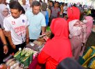 Tinjau Gelar Pangan Murah di Bone, Bahtiar: Warga-Pedagang Untung