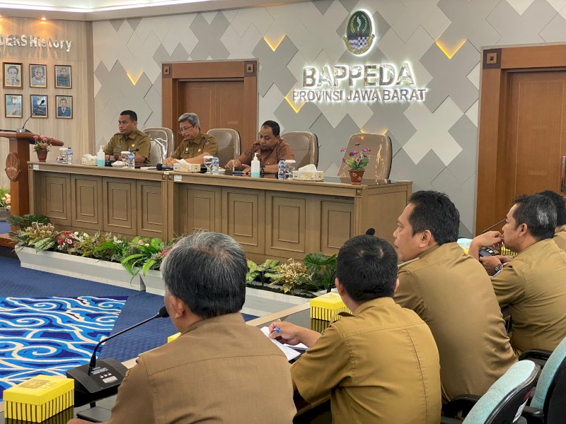 Pemprov Sulsel bersama  Pemprov Jawa Barat melakukan rapat koordinasi terkait legalitas asrama mahasiswa Sulsel di Bandung/Ist
