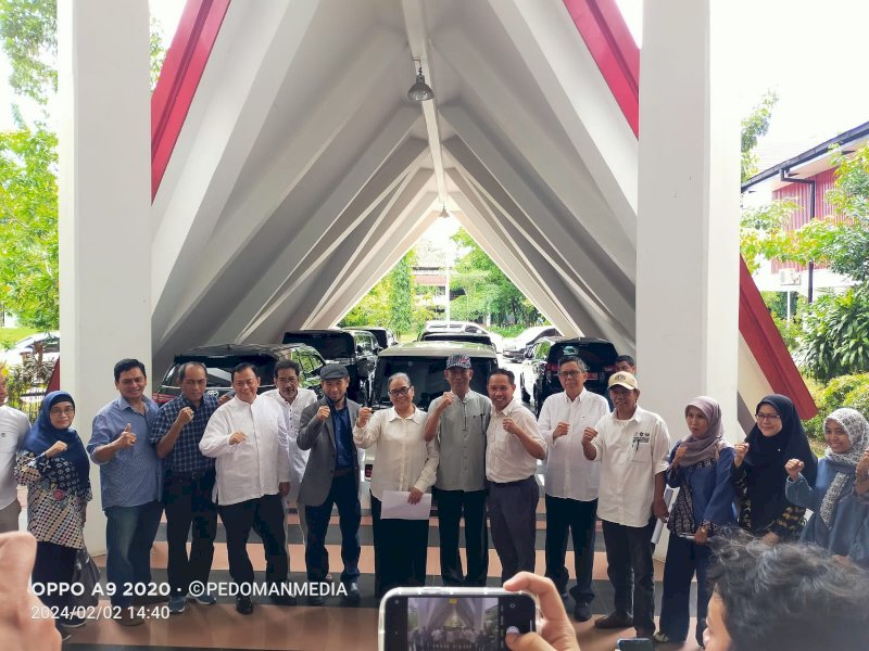 Forum Guru Besar dan dosen Universitas Hasanuddin menyatakan sikap atas kondisi demokrasi Indonesia saat ini(PEDOMAN MEDIA/Nober) 