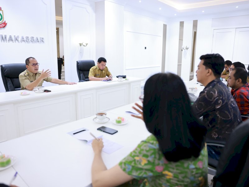 Audiensi LBH dengan Wali Kota Makassar Moh Ramdhan Pomanto di Kantor Balai Kota. 