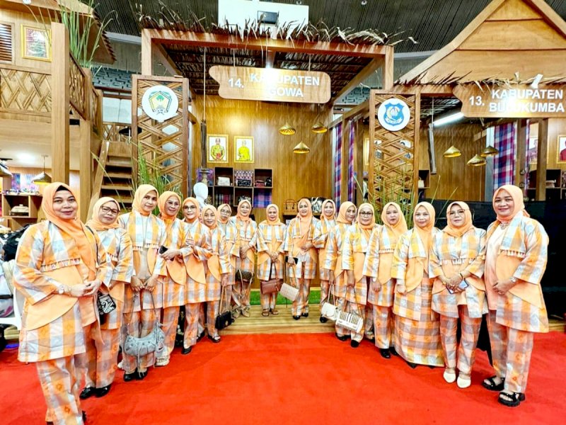 Dekranasda Kabupaten Gowa turut serta dalam Pameran Kerajinan International Handicraft Trade Fair (Inacraft) 2024 /Ist