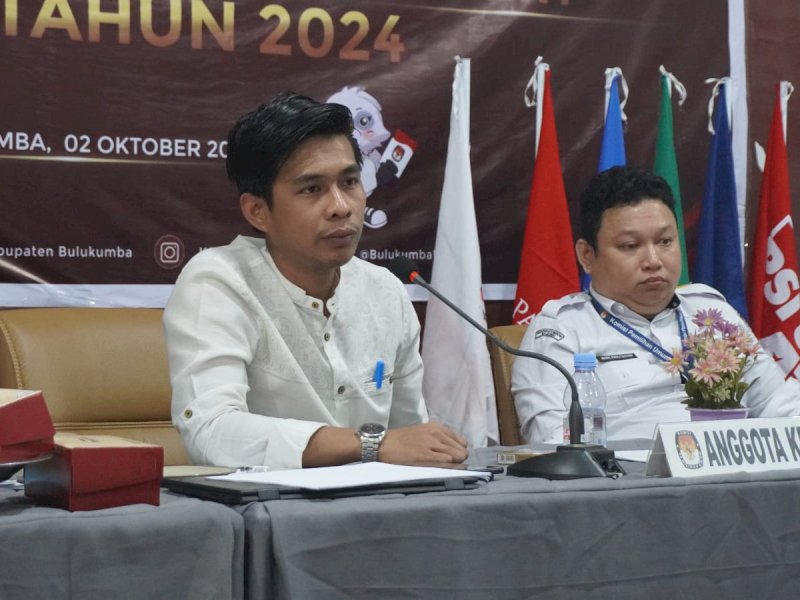 Anggota KPU Bulukumba Divisi Sosialisasi, Pendidikan Pemilih, Partisipasi Masyarakat dan Sumber Daya Manusia, Wamil Nur/Ist