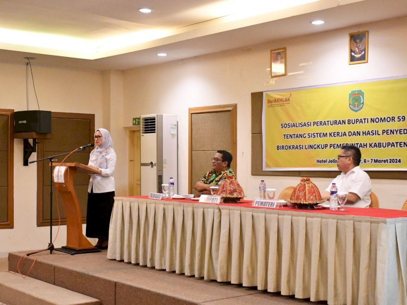 Bupati Luwu Utara Indah Putri Indrian membuka kegiatan sosialisasi Peraturan Bupati Nomor 59 Tahun 2023.