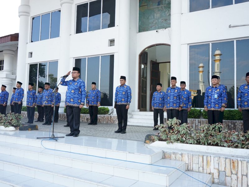 Sekretaris Daerah Kabupaten Asahan Drs. John Hardi Nasution, M.Si memimpin Upacara Hari Kesadaran Nasional Maret 2024/Ist
