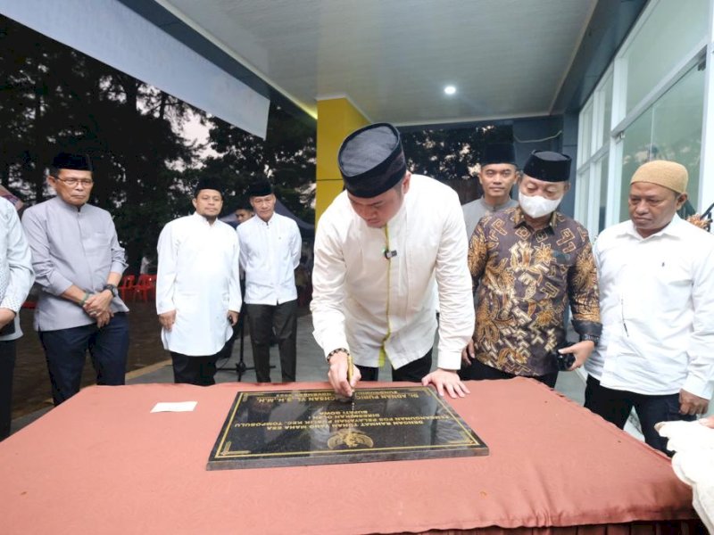 Bupati Adnan meresmikan Pos Pelayanan Publik (PPP) Kecamatan Tompobulu/Ist