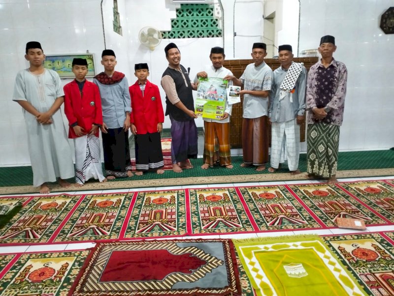 Pondok Pesantren Sultan Hasunuddin Gowa menggelar program Safari Ramadan 1445 H. 
