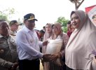 Bahtiar Kunjungi Korban Banjir Suli Luwu, Salurkan Sembako dan Tanam Sukun