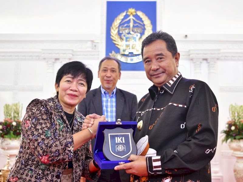 Penandatanganan MoU antara PT Sulsel Citra Indonesia (Perseroda) Sulsel bersama Dato' Emir Mavani. 