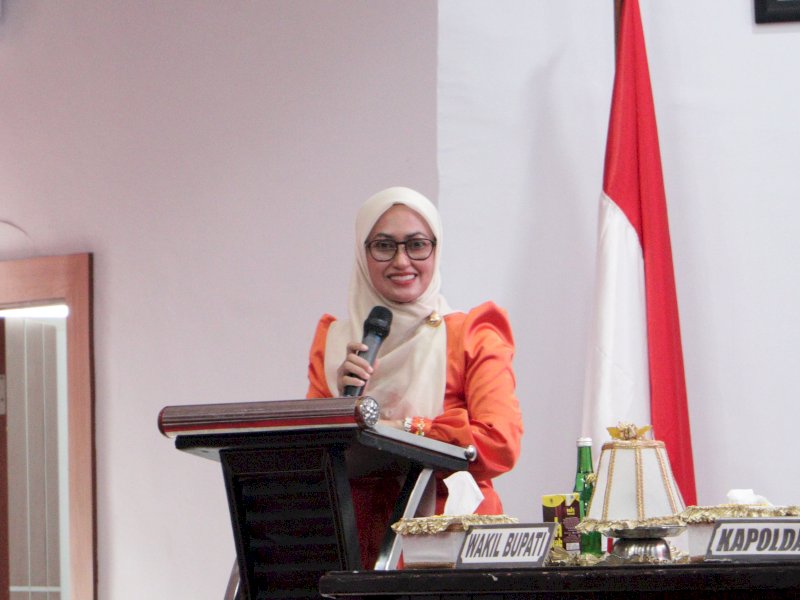 Indah Putri Indriani