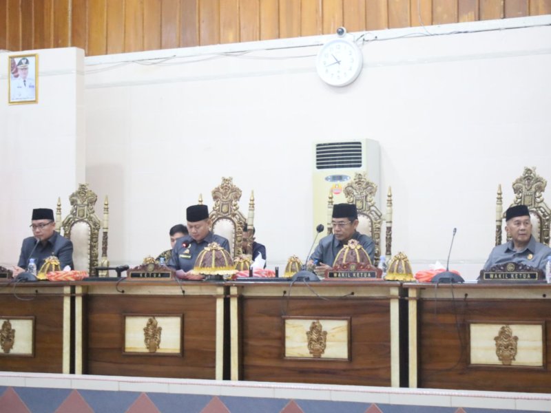 DPRD Wajo menggelar rapat paripurna dalam rangka pembahasan dan pemberian rekomendasi terhadap LKPJ Bupati. 