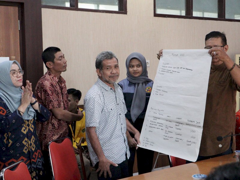 USAID ERAT Perjuangkan Kaum Difabel Luwu Utara Mengakses Aplikasi SP4N-LAPOR!