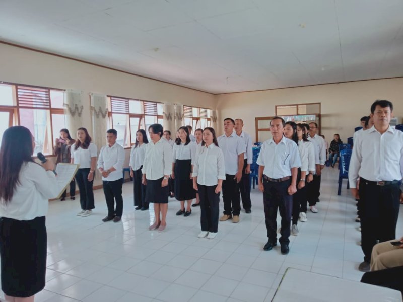 Panitia Pengawas Pemilihan Kelurahan/Desa (PKD) se-Kabupaten Tana Toraja dilantik. 