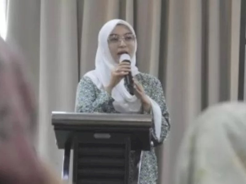 Budi Hastuti 