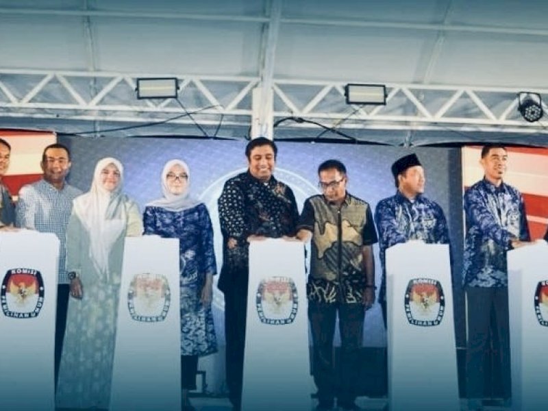 Peluncuran maskot dan jingle pilkada 2024 di Maros