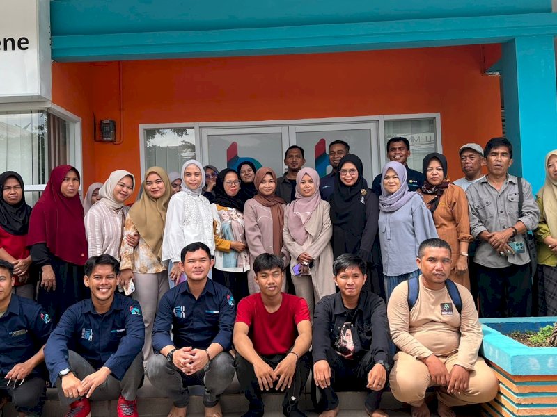 Kegiatan pelatihan desain produk UMKM di rumah BUMN Kabupaten Majene