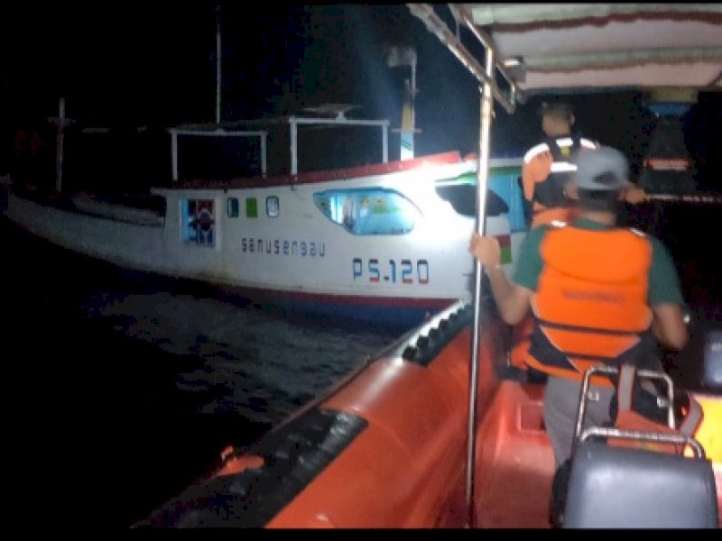 Dua nelayan asal Pangkep dievakuasi Basarnas, Senin 10 Januari 2022 malam. (Ist)