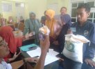 Ratusan Warga Pallantikang Bantaeng Terdampak El Nino Terima Bantuan