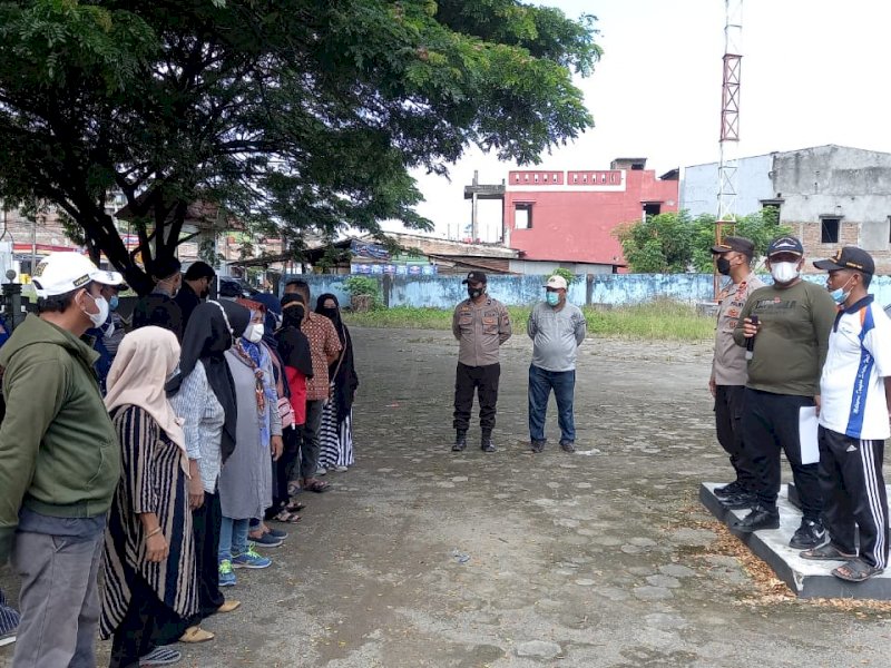 Aparat Kecamatan Watang Pulu siap melakukan vaksinasi. (Foto: Ist)