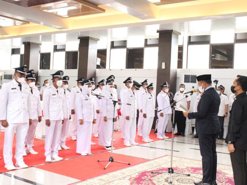 Bupati Takalar lantik 29 kades untuk  tahap pertama. (Foto: Ist)