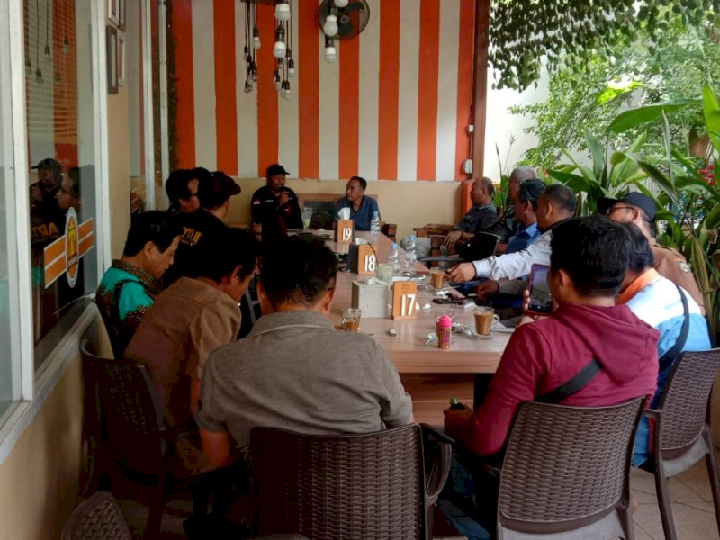 Pertemuan pengurus JOIN Jeneponto (Mahmud Sewang)