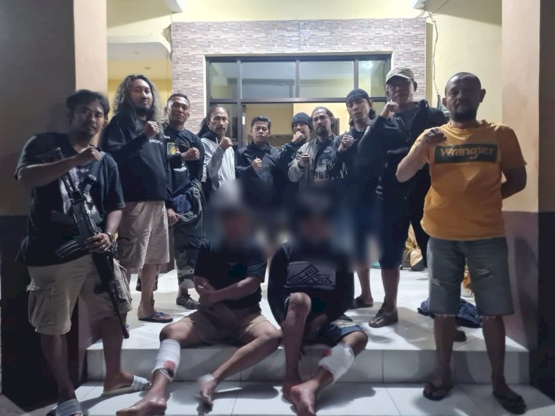 Dua pelaku pencurian nasabah bank diamankan Polres Bulukumba. 