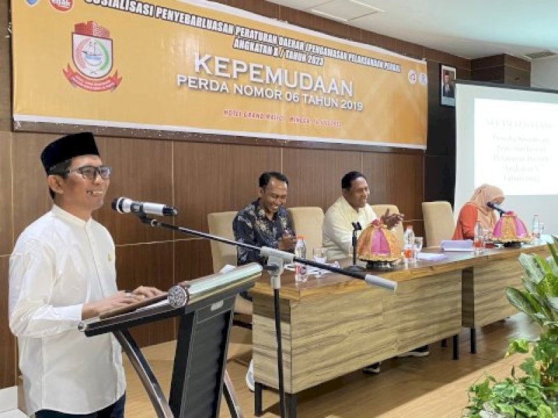 Muchlis Misbah: Pemuda Ideal Itu Rajin Beribadah