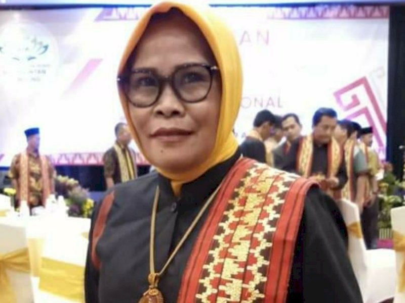 Kajur IKom UINAm, Dr Asni Djamereng