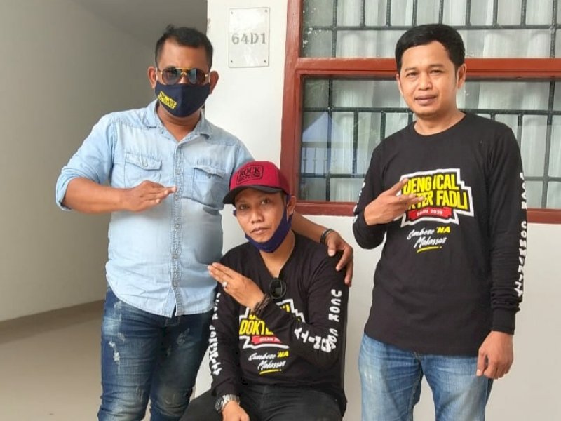 Owner Warkop Orange. 