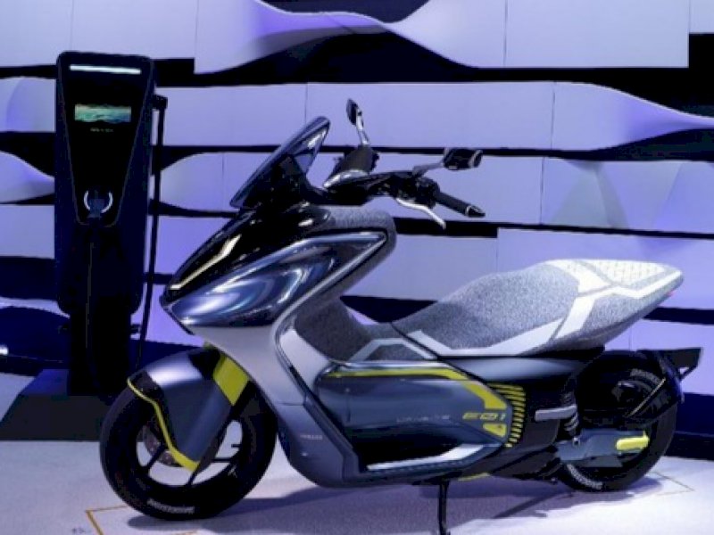 NMax versi sepeda motor listrik.