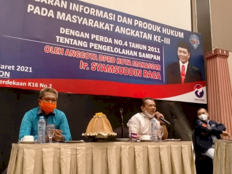 Anggota DPRD Makassar Syamsuddin Raga saat menggelar reses. 