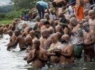 Ngeri! Sehari 300.000 Orang Terinfeksi Corona di India