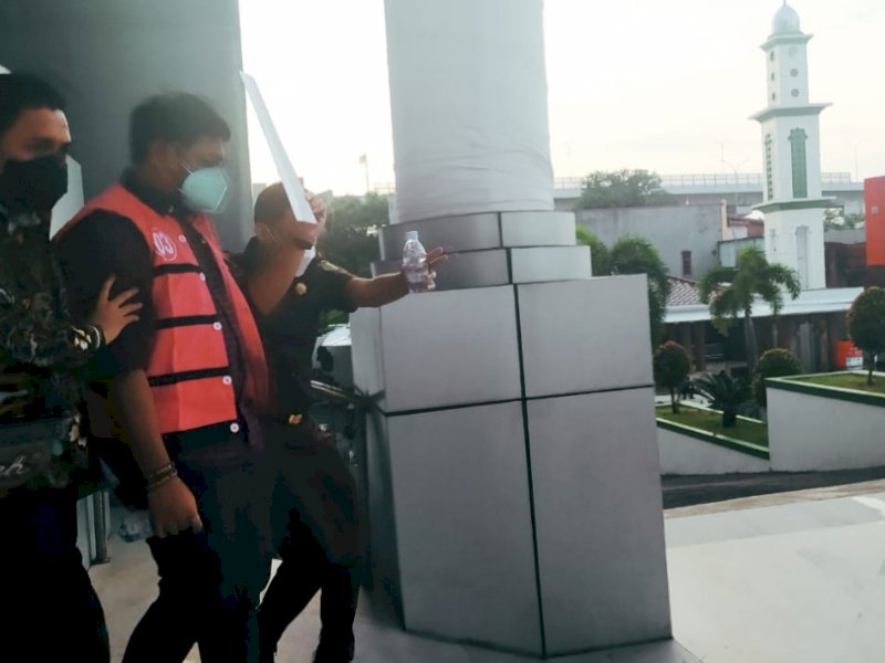 Tersangka kasus kredit fiktif Bank Sulselbar Bulukumba. 