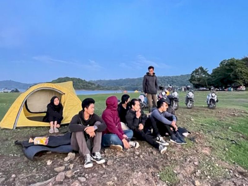 Wisata Jungle Camp Gowa. 